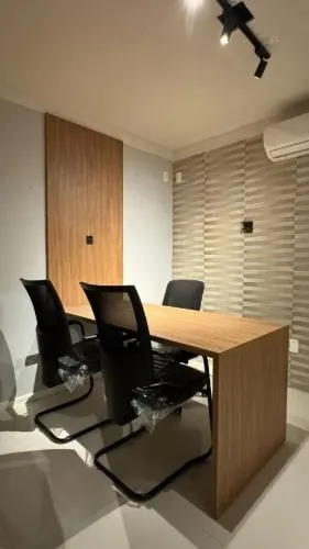 Sala Comercial mobiliada no Coração de Petrópolis