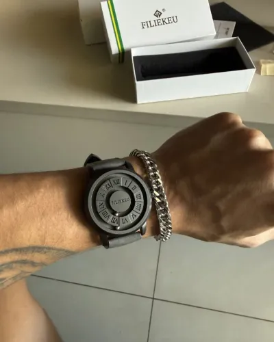 Relógio Masculino NOVO
