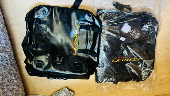 Par Alforjes Moto Impermeáveis 30l Preto Saxon Preto - NOVO