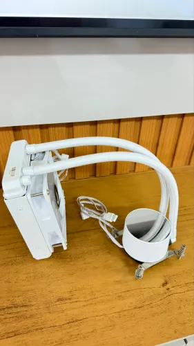 Water Cooler 120mm Rise Mode Frost