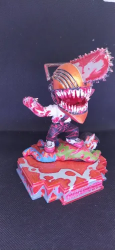 chainsaw man figura pintada a mão
