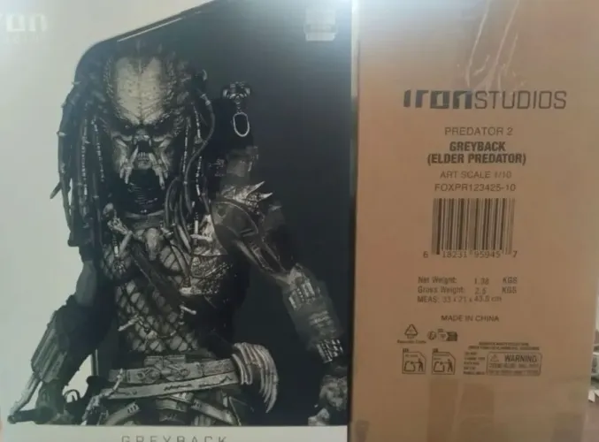 Predador CCXP Iron Studios