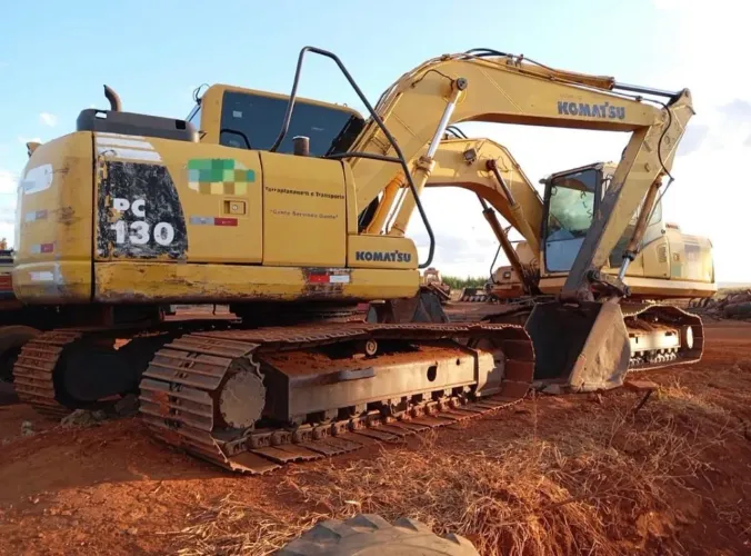 Escavadeira PC130 - 13/13 - Parcele 