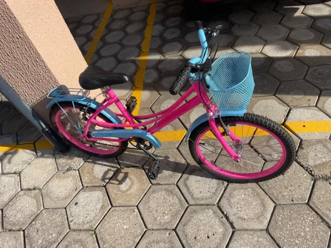 Bicicleta aro 20 menina