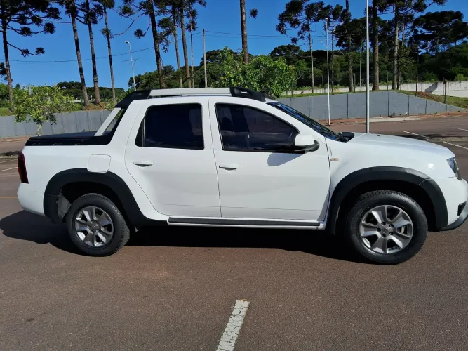 Renault Duster Oroch Dyna. 2.0 Hi-flex 16V Aut. 2019