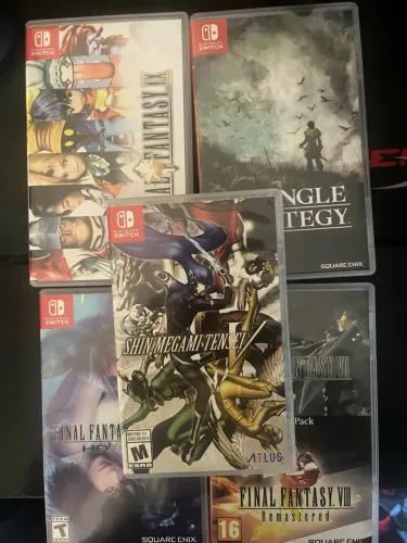 Lote 5 RPGs Switch - Final Fantasy IX, VII/VIII, X/X-2, Triangle Strategy, Shin Megami V