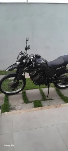Moto Yamara XTZ Lander 250 cc