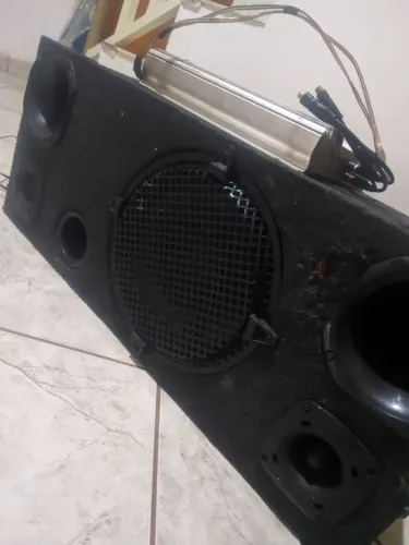 Caixa de Som Completa - Grave de 12", 2 Cornetas + 2 Tweeters + Potência Roadstar