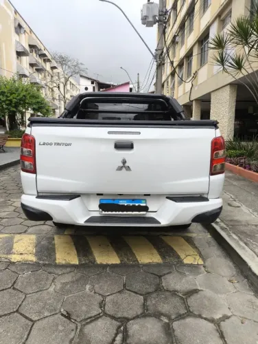 Mitsubishi L200 Triton Sport GLS 2.4 CD Diesel Aut. 2023