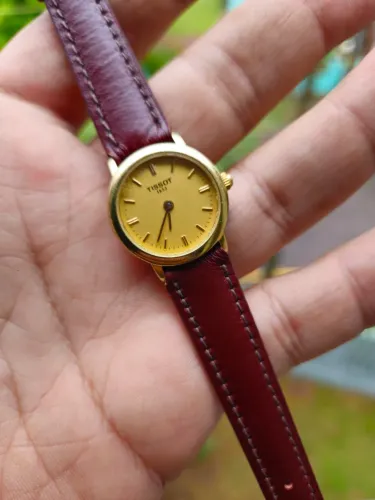 Relógio Suíço Tissot vintage feminino