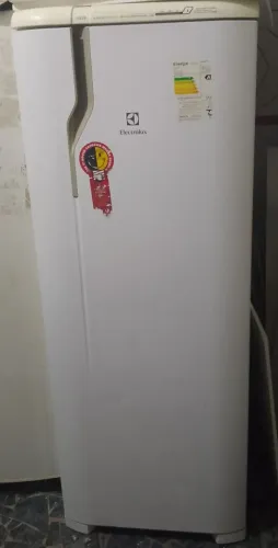 Geladeira Eletrolux