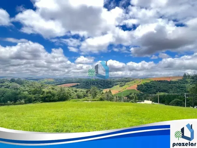 Terreno em Condomínio Fechado com ótima localização em Ibiuna
