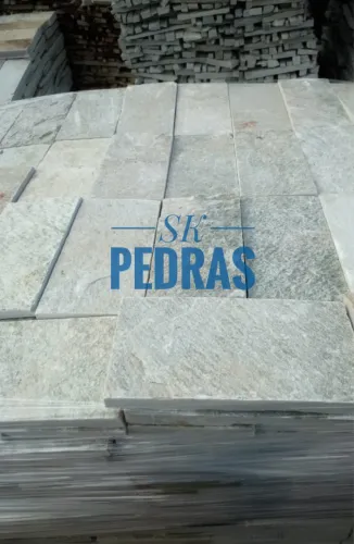 Pedras naturais