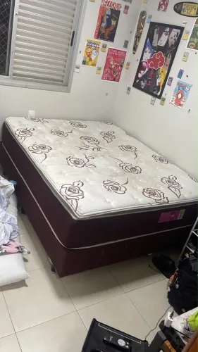 Cama Queen Size