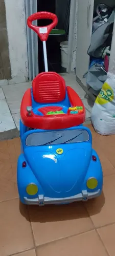 Carrinho de Passeio com haste.