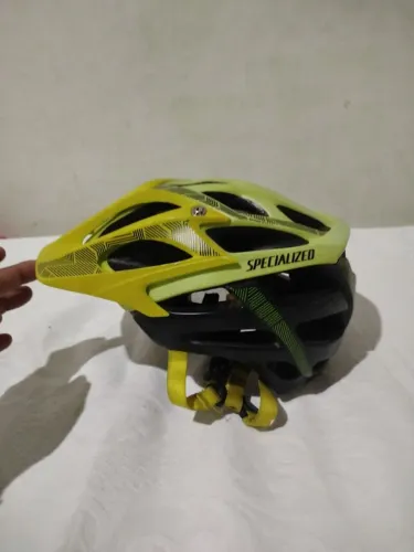 Capacete Specialized tamanho G