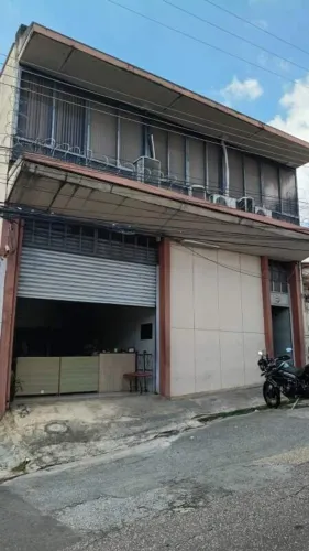 Galpão com à venda, 840m² - Carlos Prates