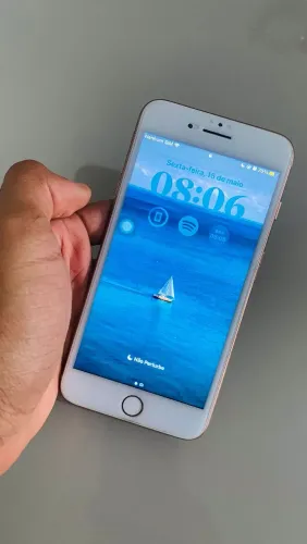 iPhone 8 plus em bom estado 