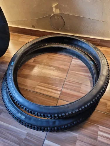 Par de Pneu Schwalbe Nobby Nic 2.30 Performace Addix TLR semi novo