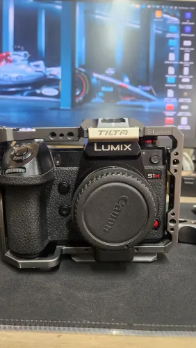 Lumix s1h kit