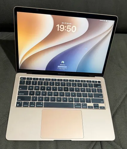 Macbook air M1 2020 8/256GB GOLD