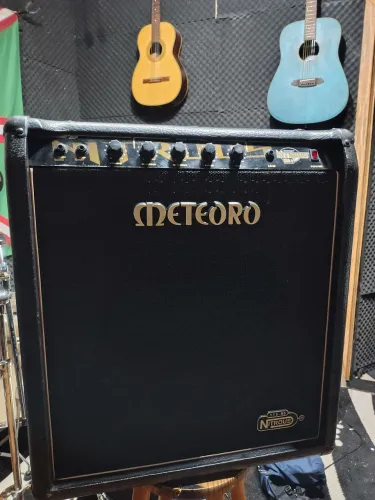 Amplificador BS115 meteoro 150w! Revisado!