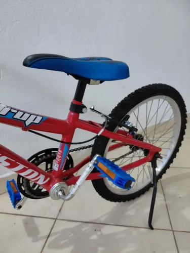 Bicicleta aro 20 ( NOVA NUNCA USADA)