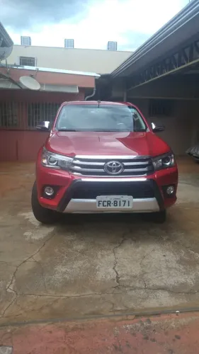 Toyota Hilux CD SRX 4X4 2.8 TDI 16V Diesel Aut. 2016