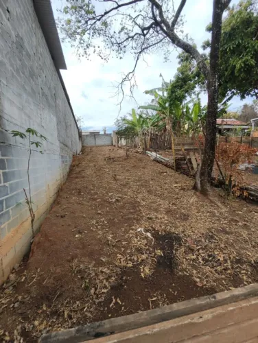 Terreno 180m² no Bairro Maringá | Asfalto, muro e 6x30m - R$ 50 mil