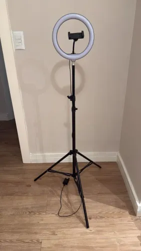 RING. LIGHT  COM TRIPÉ ATÉ 1,80CM DE ALTURA <br> *ATÉ  1,80 cm   DE  ALTURA*,<br> *ATÉ  1,80 