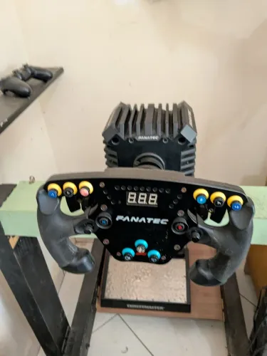 Fanatec CSL DD + Boost 8nm + Volante F1