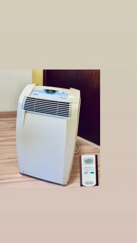 AR CONDICIONADO PORTÁTIL DeLonghi com controle remoto,  12.000BTUs 