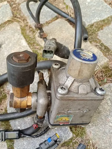 Kit GNV 5ª geração  TA ( USADO )