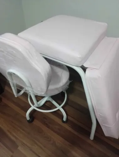 Vendo,kit de estetica ou designer de sobrancelhas..área da beleza!