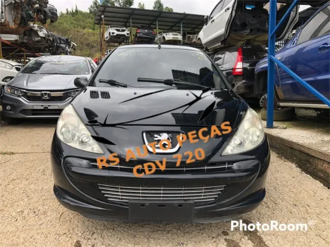 Peugeot 207 1.4 2012 Flex com 180.000km vendido em peças