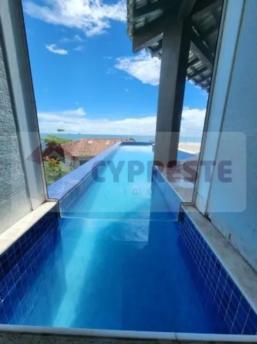 Casa com 3 Quartos à Venda, 600m