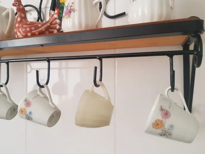 Prateleira porta xícaras bule Ferro 60cm 