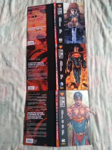 HQ Superman Terra Um - Volumes 1, 2 e 3