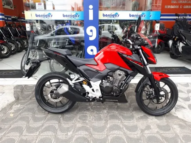 Honda Cb 300F Cbs 2023 Vermelha Único Dono