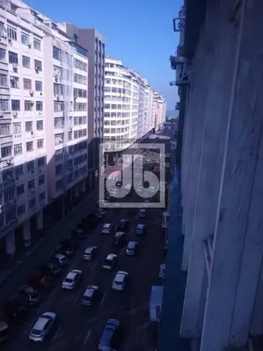 AVENIDA ERNANI DO AMARAL PEIXOTO-EXCELENTE SALA COMERCIAL FRENTE - SALA E BANHEIRO SOCIAL 