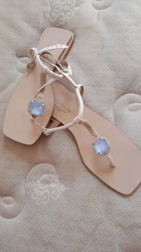 Sandália com Pedra tamanho 39