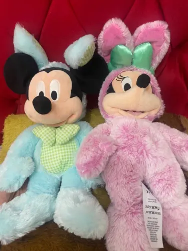 Casal Mickey e Minnie Disney Páscoa 