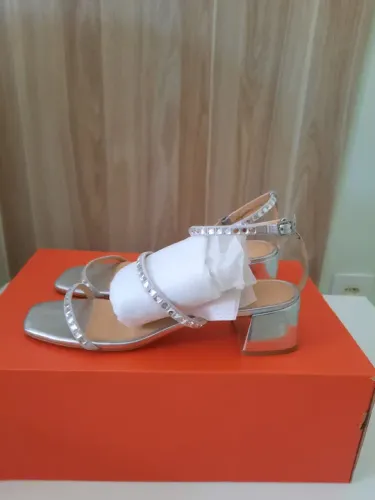Sandalias Mariana Porto n° 35