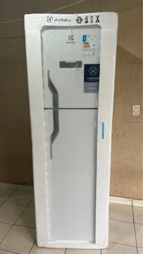 Geladeira Eletrolux 400 litros foss free top freezer
