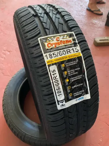 Pneu remolde novo Crystone 185/60r15 (borracha VIPAL)
