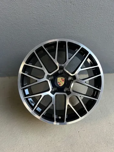 Roda Porsche P/ Boxster Preto Diamantado 5x130 - 19x8,5 e 19x9,5 Offset 50 e 46
