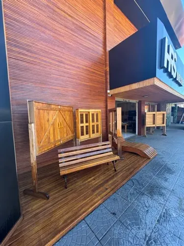 Janelas, Portas, Bancos em Madeira Maciça Fabricação Personalizada 