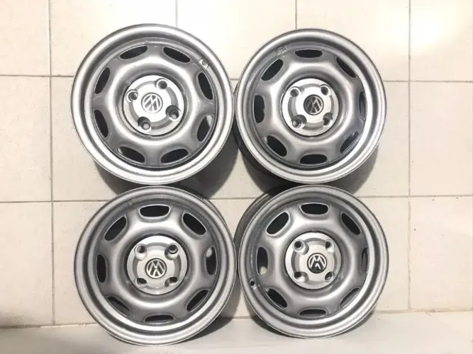 Roda de Ferro Aro 13 Volks 4x100 C/Calota