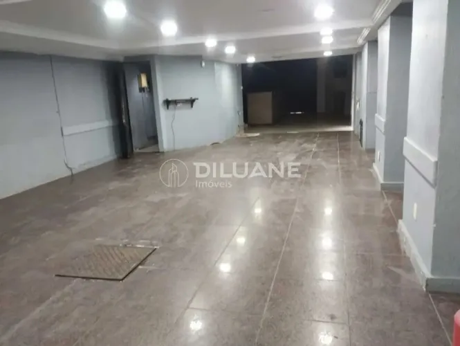 Prédio : / Comercial / Centro