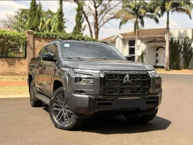 Mitsubishi TRITON SR80 2.4 CD 4X4 TB AUT. 2026